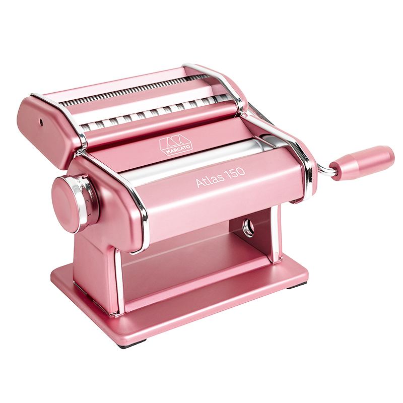 Máquina para hacer pasta fresca Atlas 150 en color rosa.