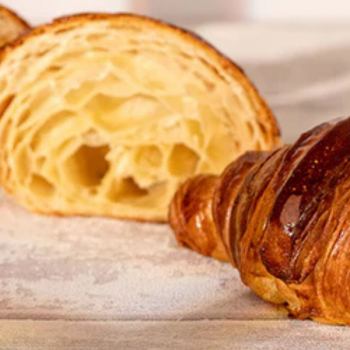 Bollería: Croissant y brioche