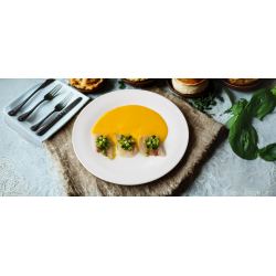 Gazpacho amarillo con lubina