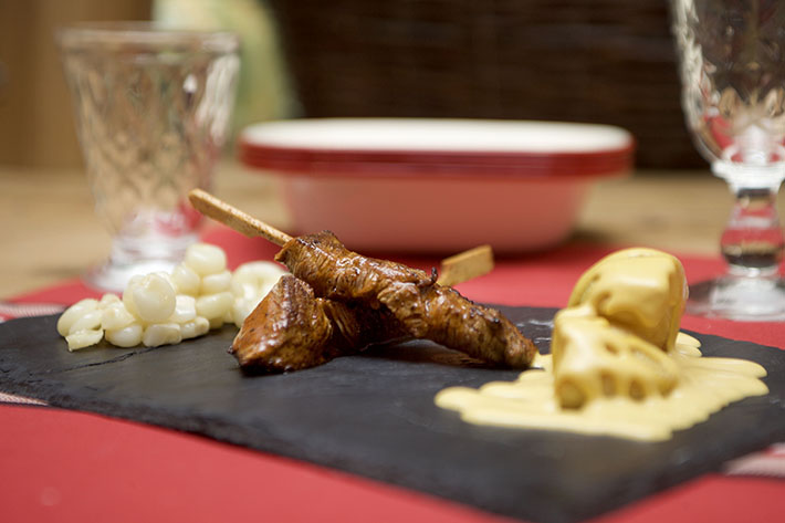 ANTICUCHOS - BROCHETAS DE SOLOMILLO PERUANAS